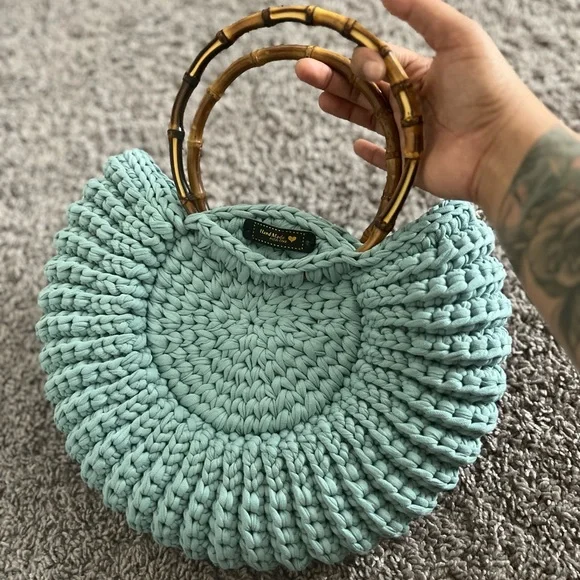 Handmade Purse with bamboo handle - Picture 2 of 3